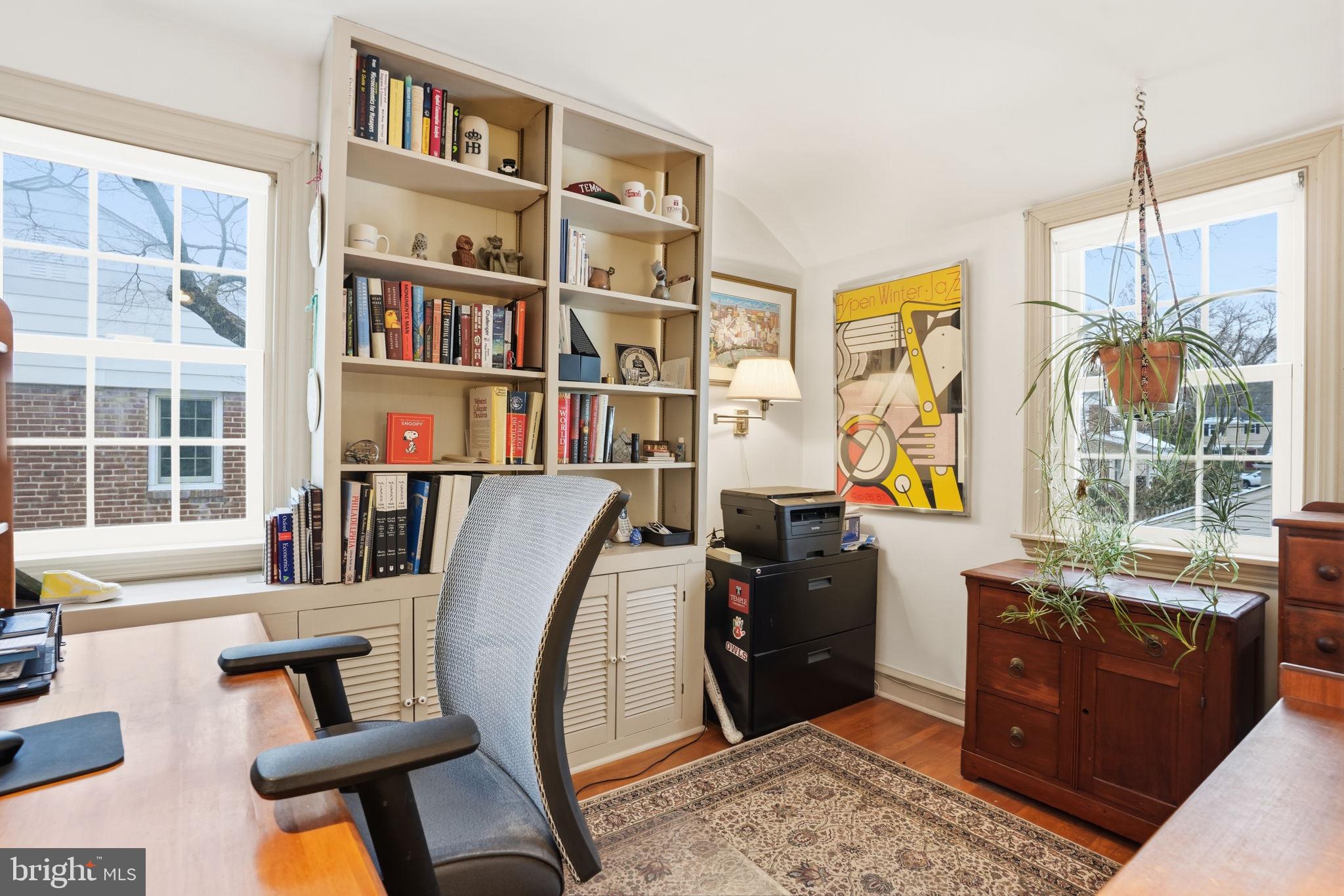 216 HEATHERWOOD ROAD