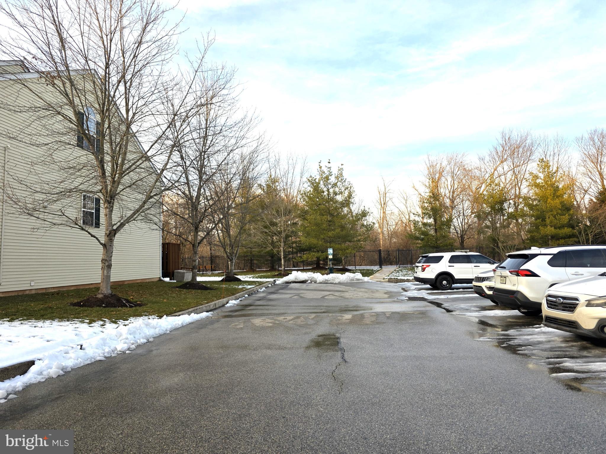 347 GLENN ROSE CIRCLE