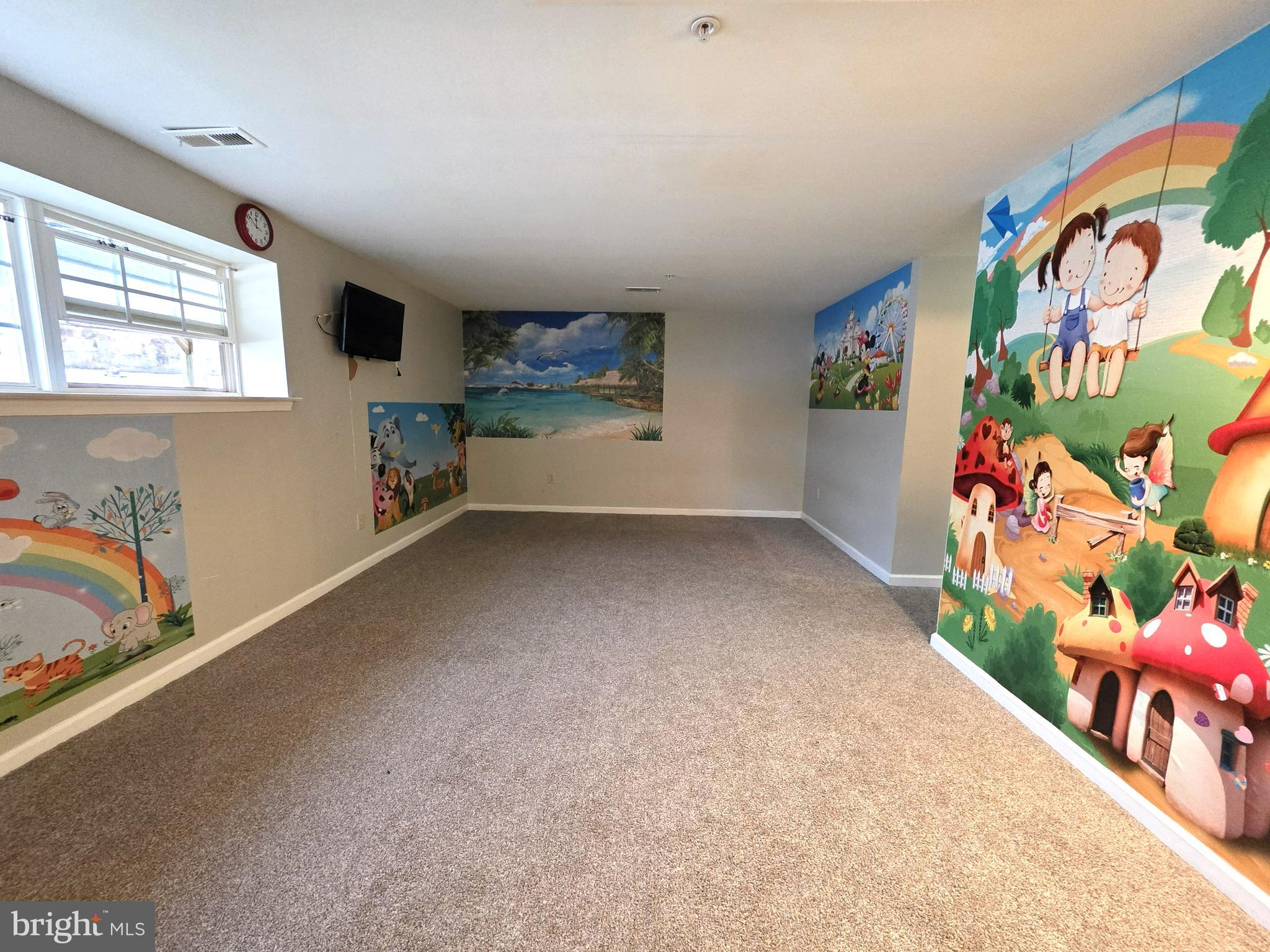 347 GLENN ROSE CIRCLE