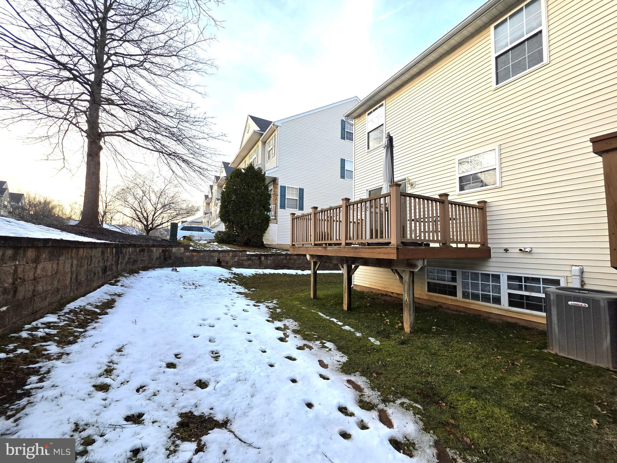 347 GLENN ROSE CIRCLE