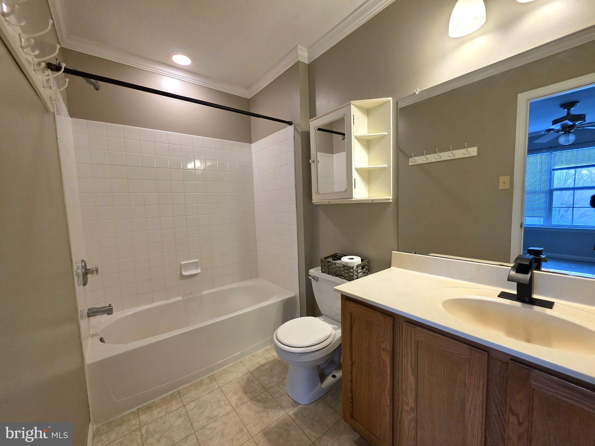 347 GLENN ROSE CIRCLE