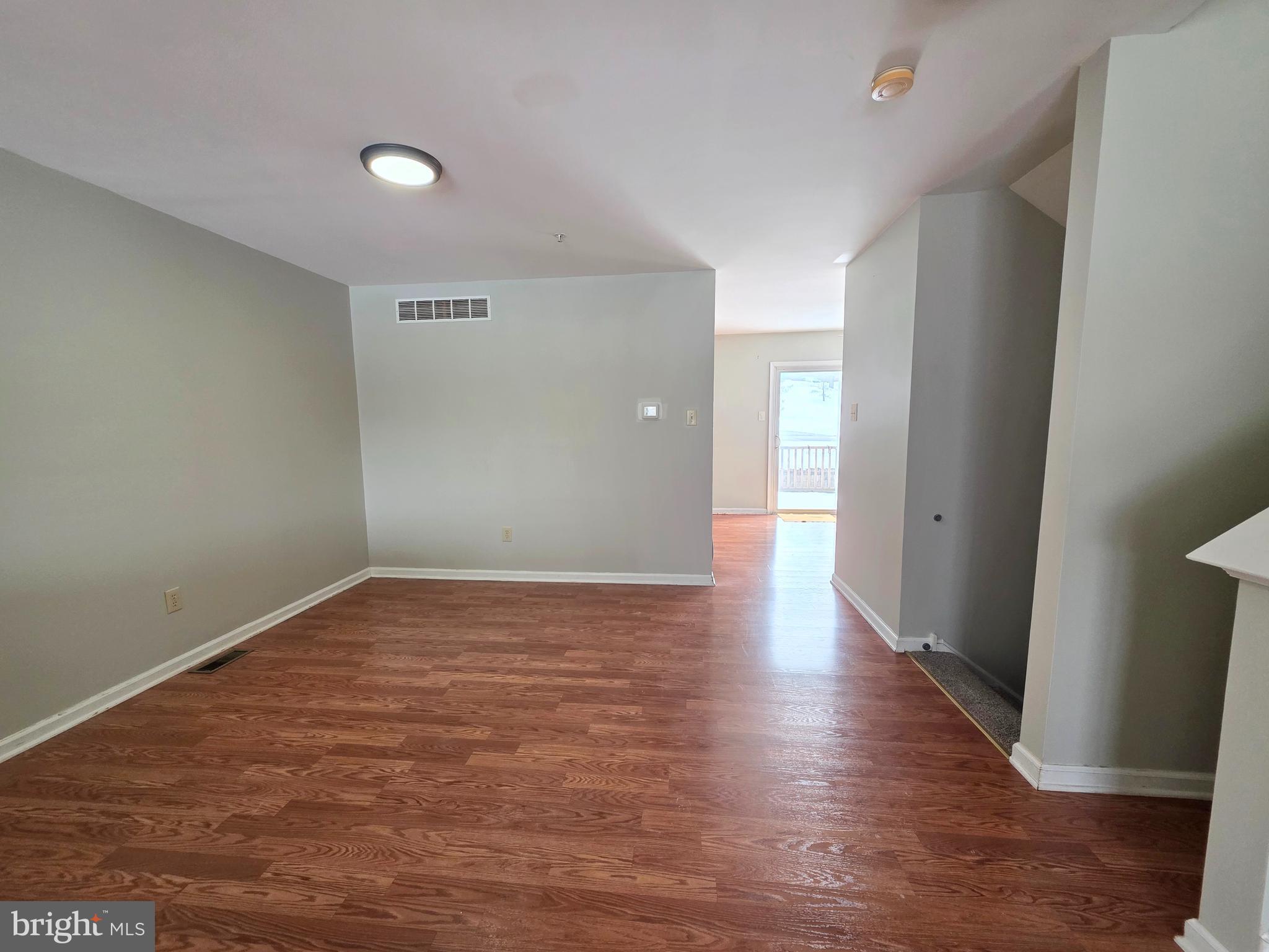 347 GLENN ROSE CIRCLE