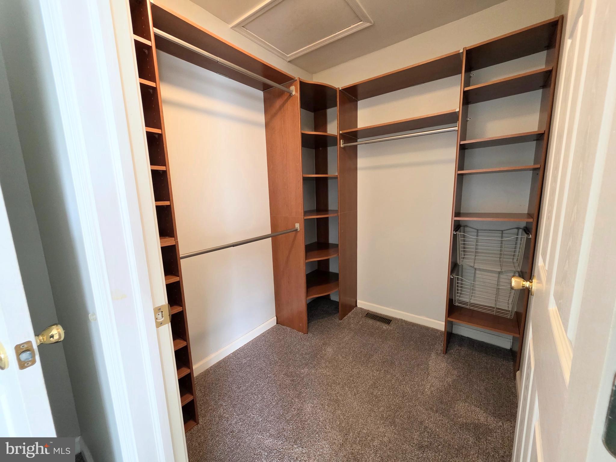 347 GLENN ROSE CIRCLE