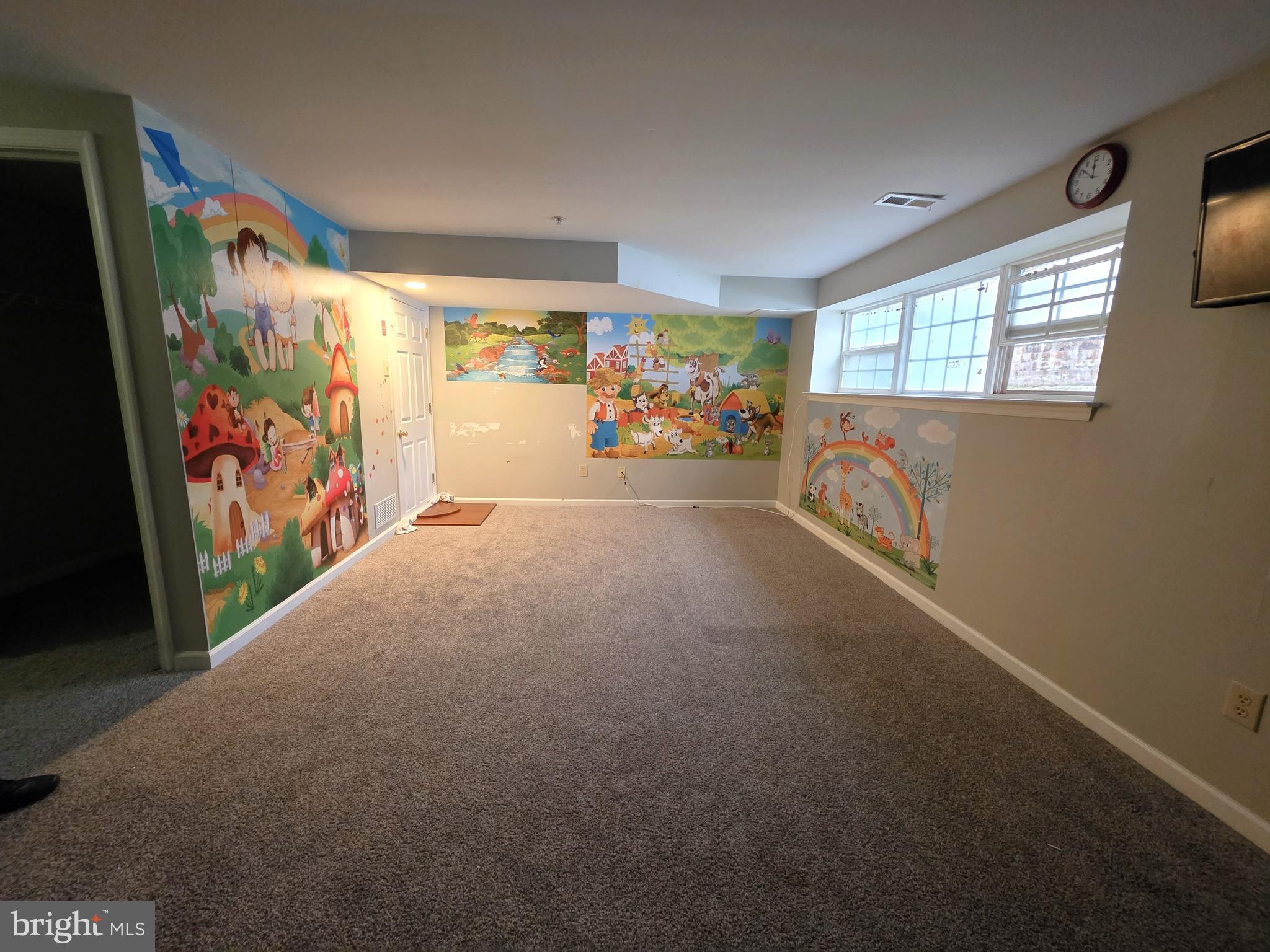 347 GLENN ROSE CIRCLE