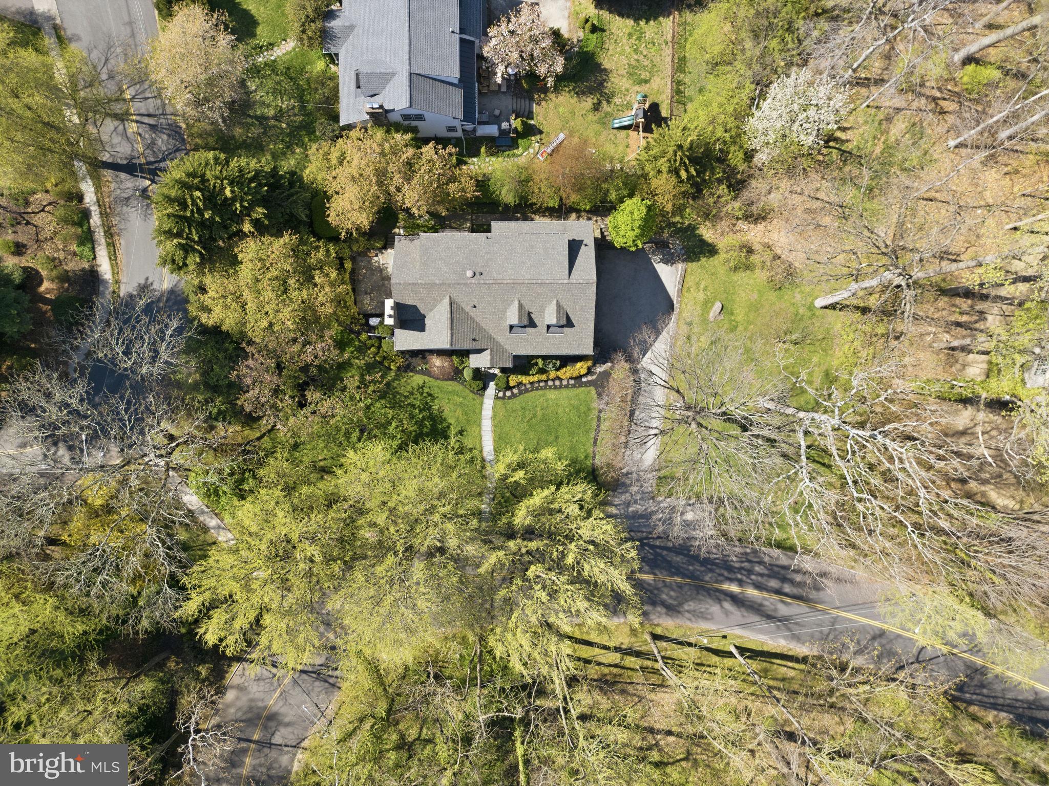 101 LLANBERRIS ROAD