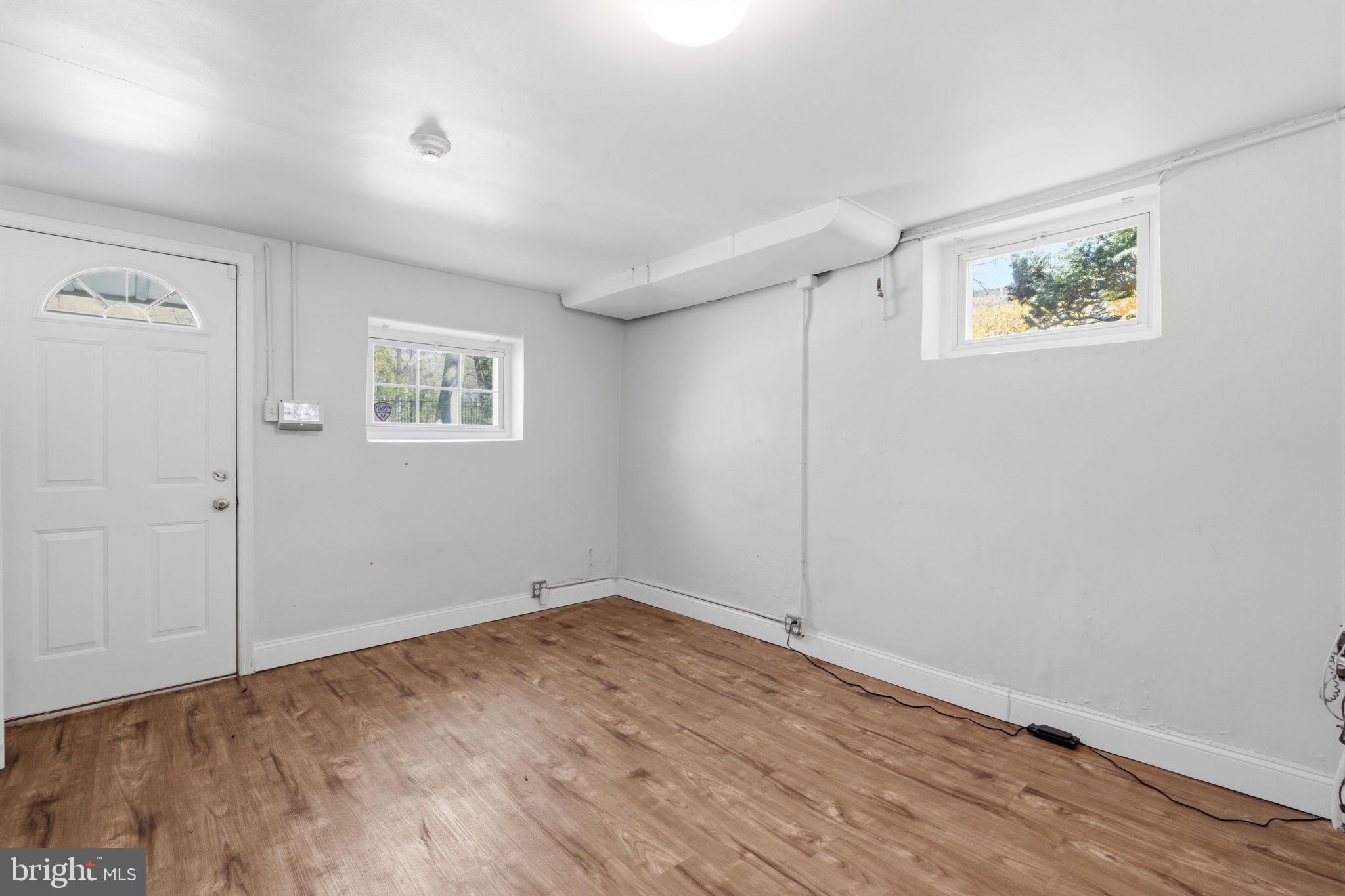 101 LLANBERRIS ROAD