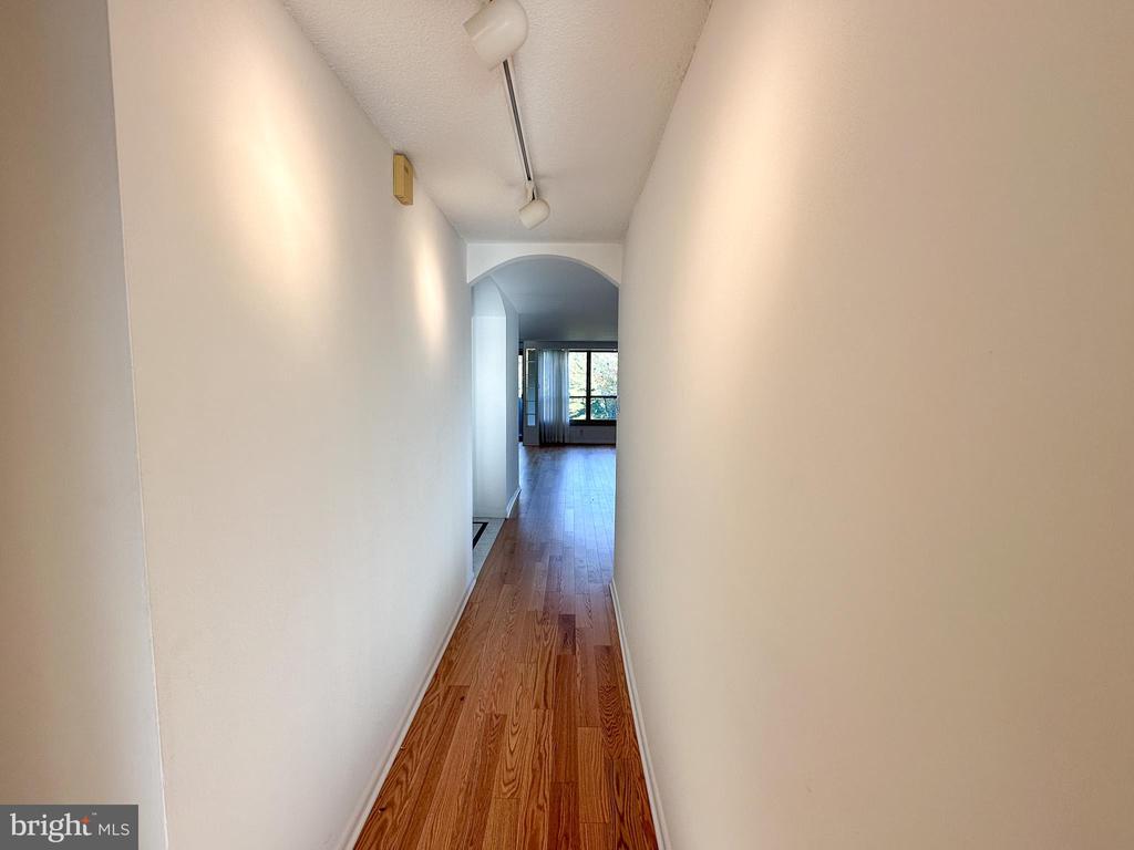 1001 CITY AVENUE W-405