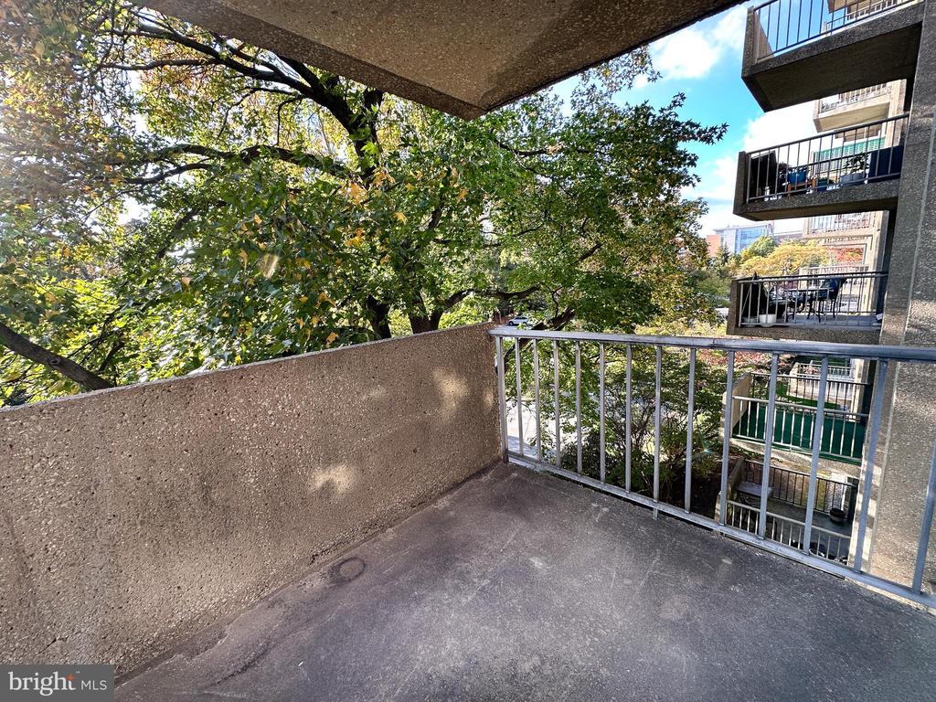 1001 CITY AVENUE W-405