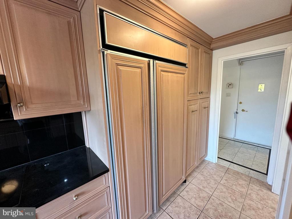 1001 CITY AVENUE W-405