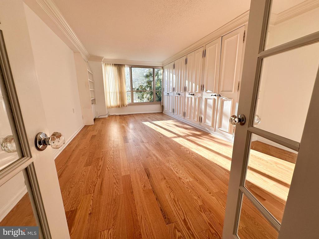 1001 CITY AVENUE W-405