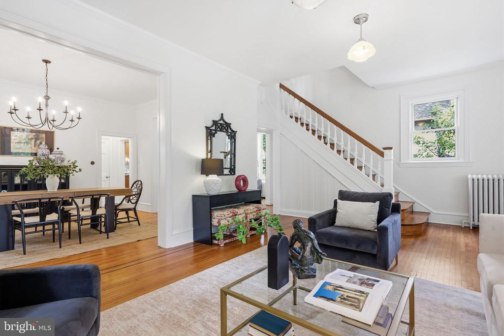 104 GRAYLING AVENUE
