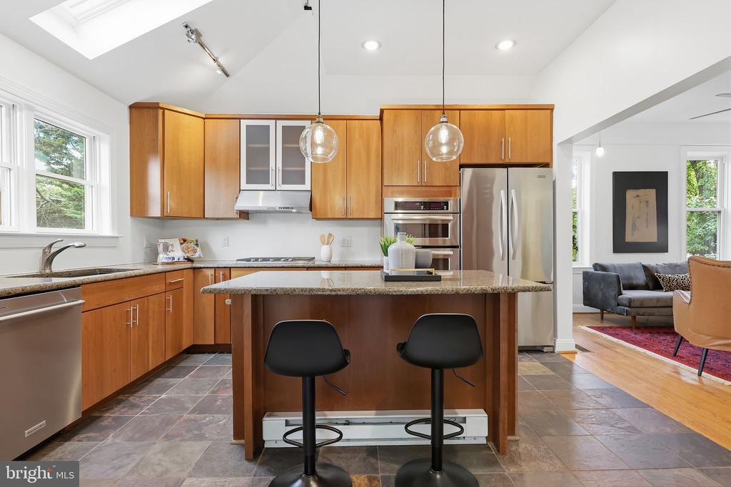 104 GRAYLING AVENUE