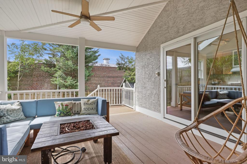 104 GRAYLING AVENUE