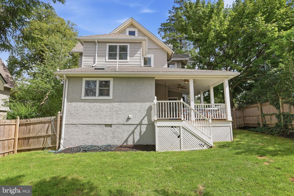 104 GRAYLING AVENUE