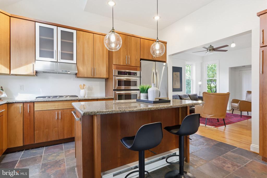 104 GRAYLING AVENUE