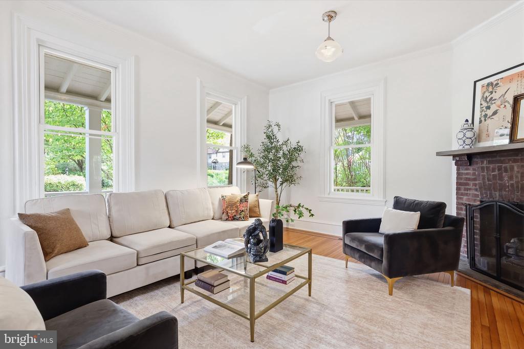 104 GRAYLING AVENUE