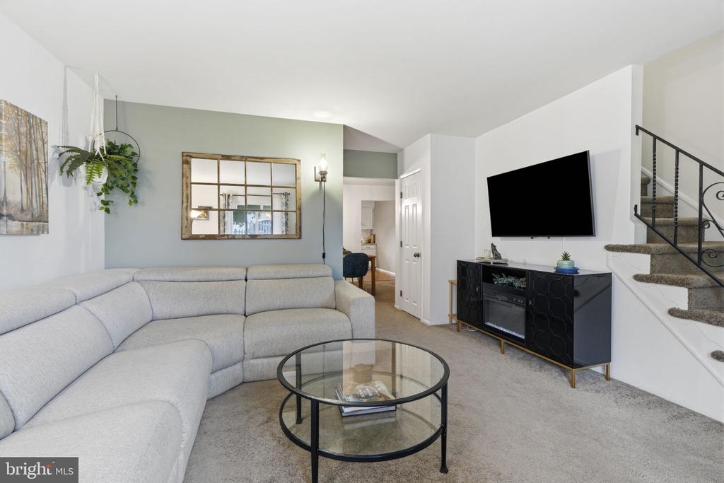908 GREEN STREET