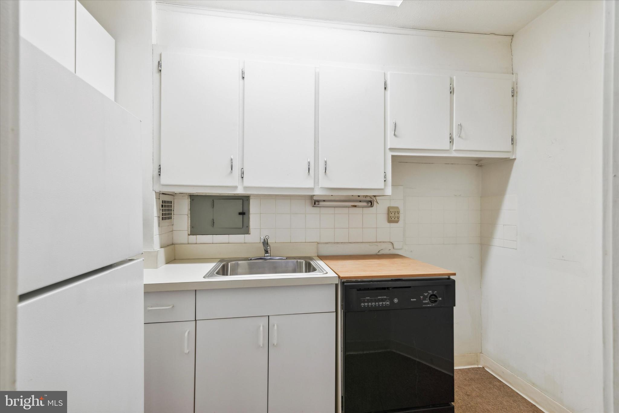 118 S 21st STREET Unit: 212-213