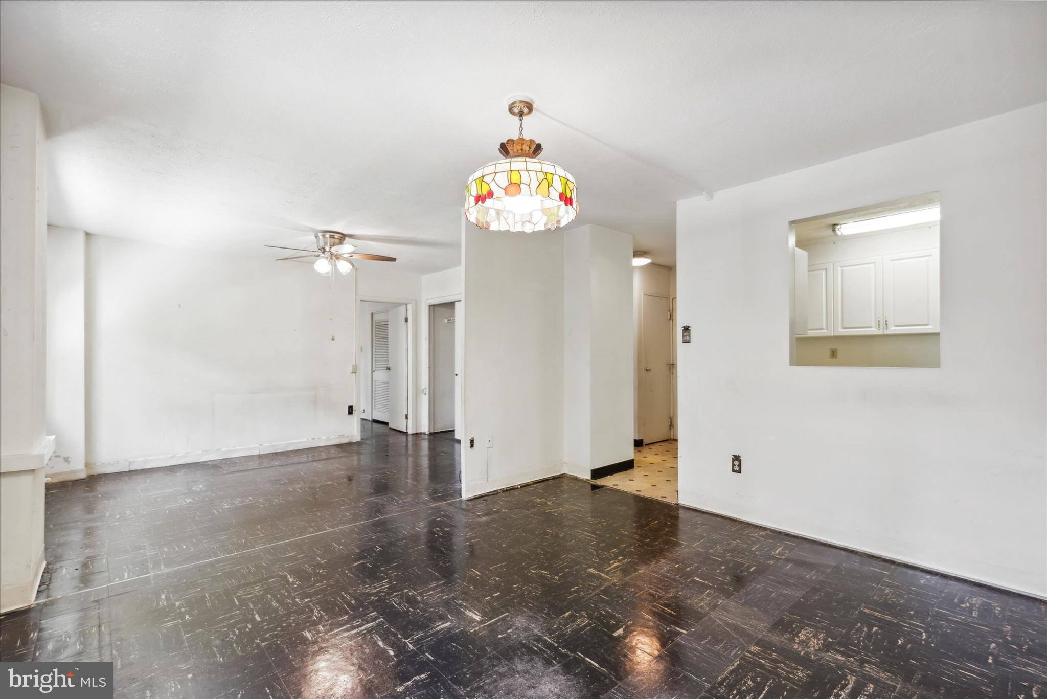 118 S 21st STREET Unit: 212-213