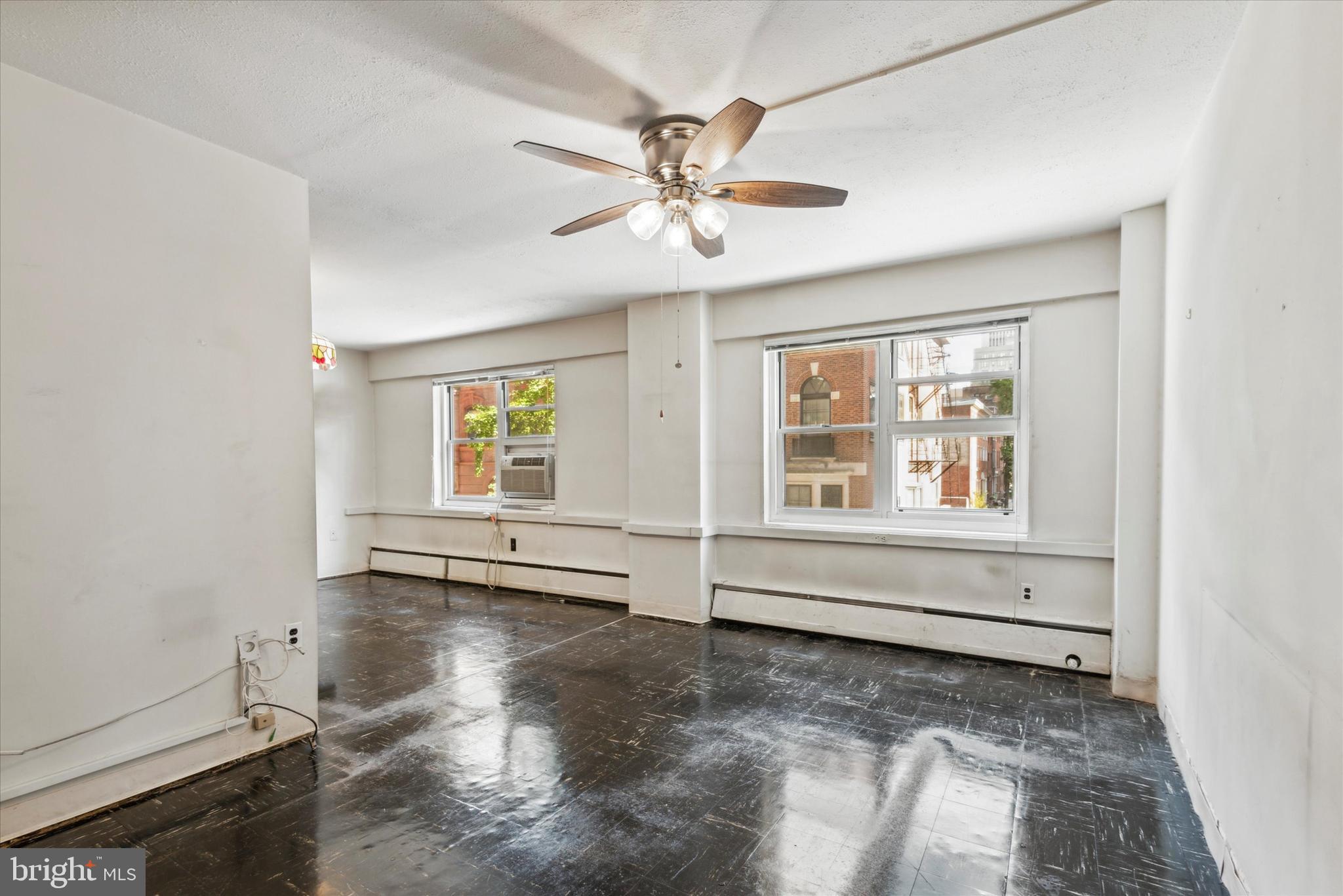 118 S 21st STREET Unit: 212-213
