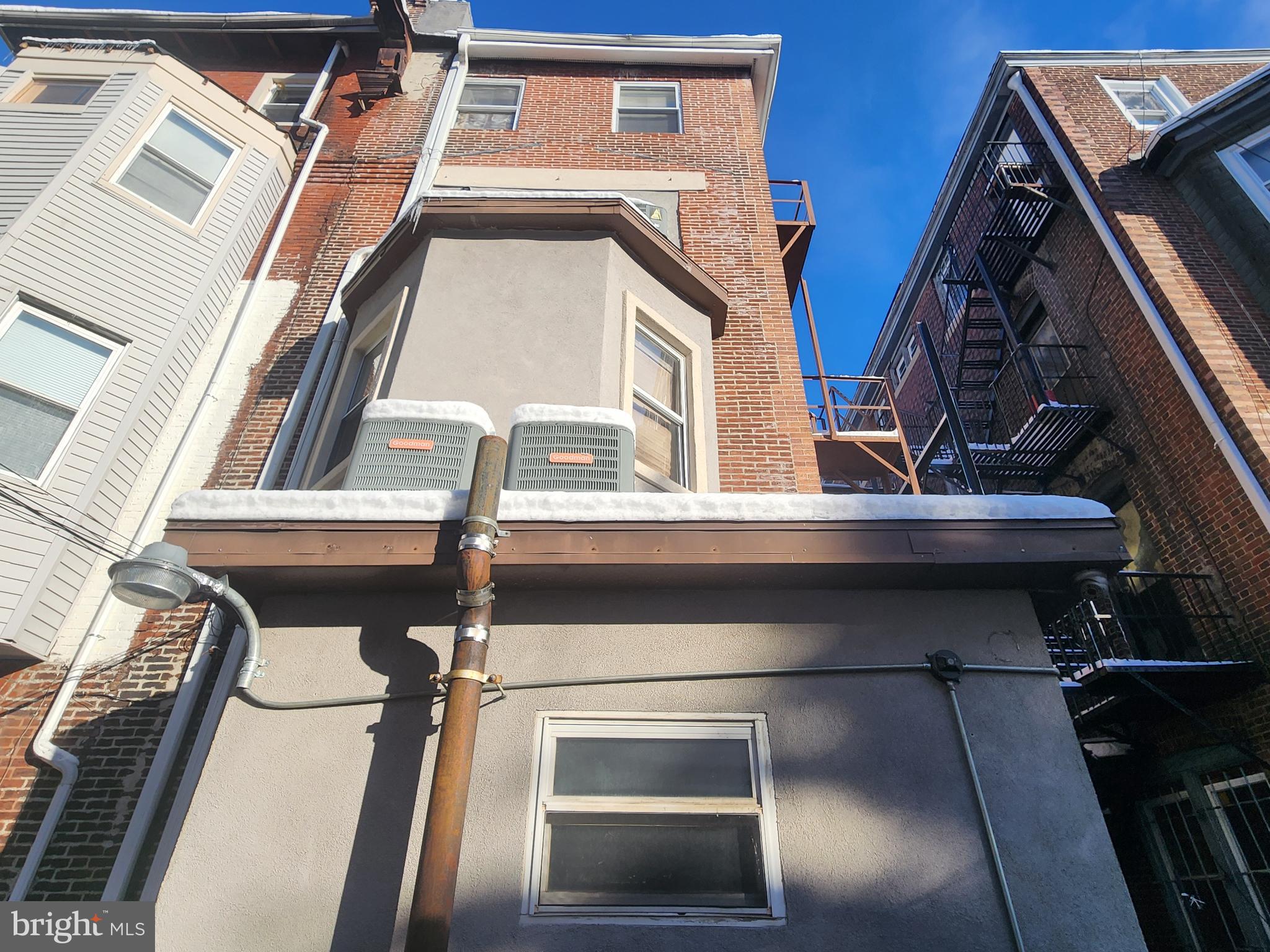 4516 Walnut STREET
