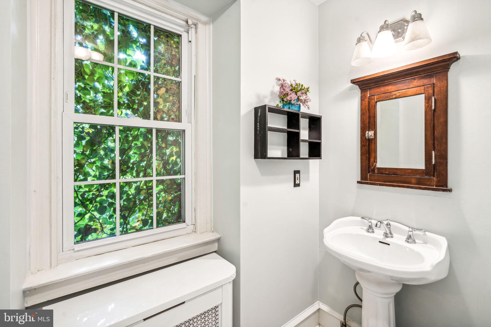 226 W Mount Airy Ave