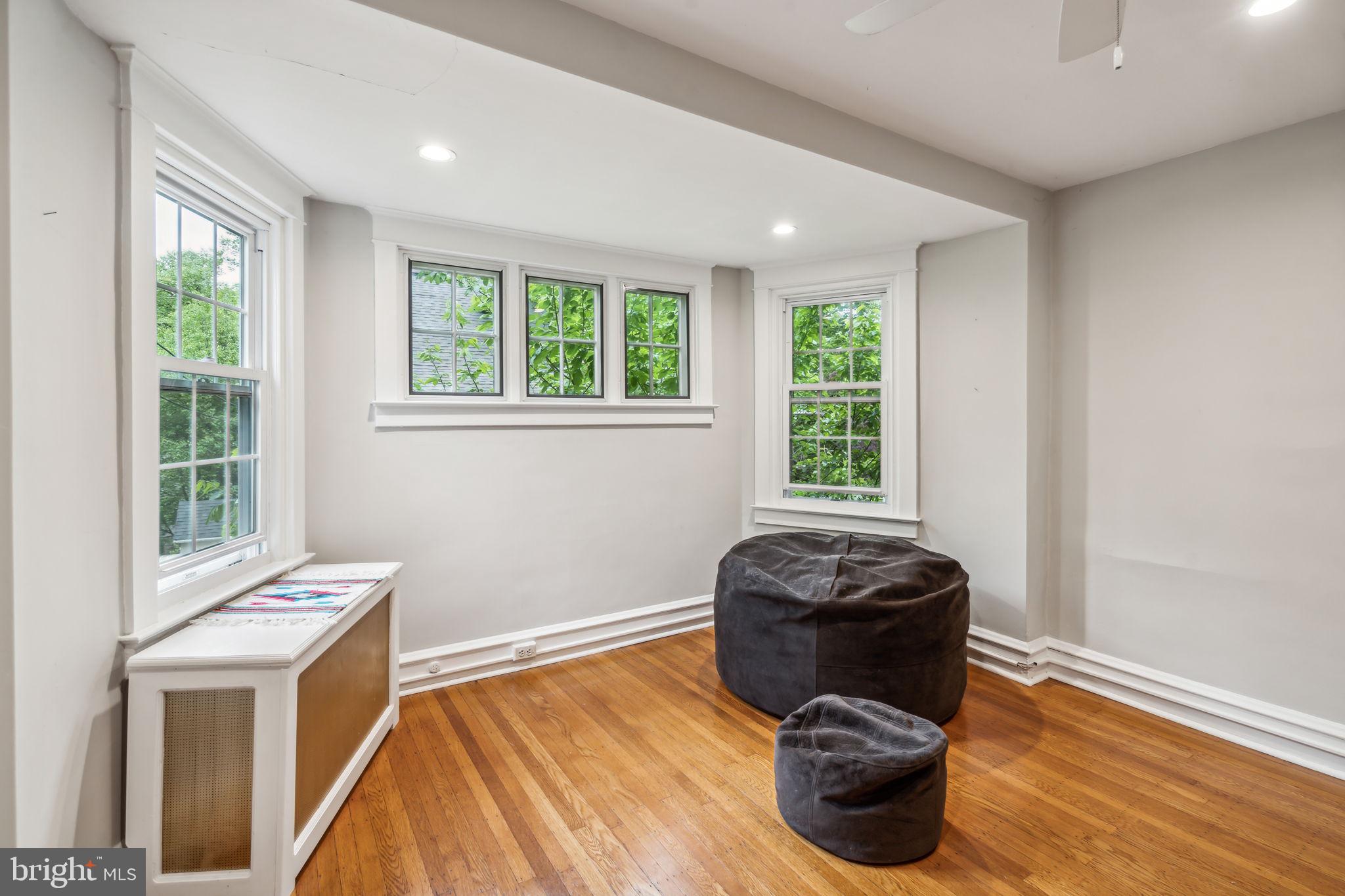 226 W Mount Airy Ave