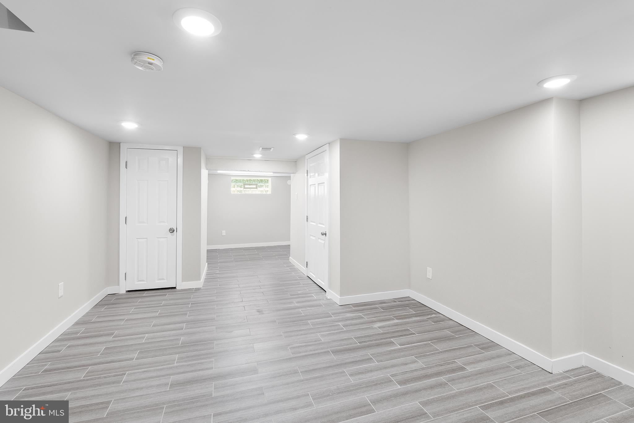 851 E Rittenhouse St