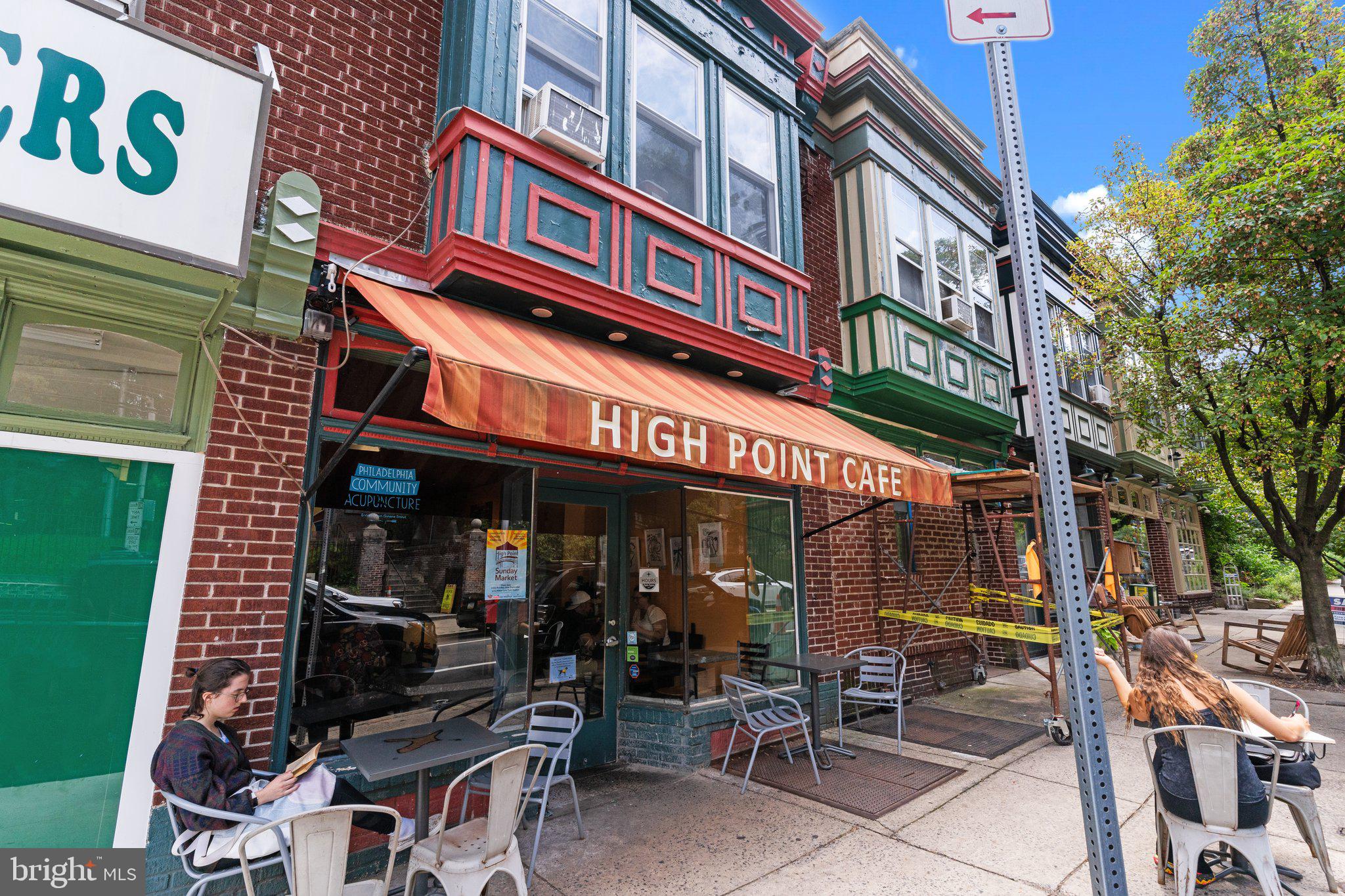 520-28 Carpenter Ln #2f