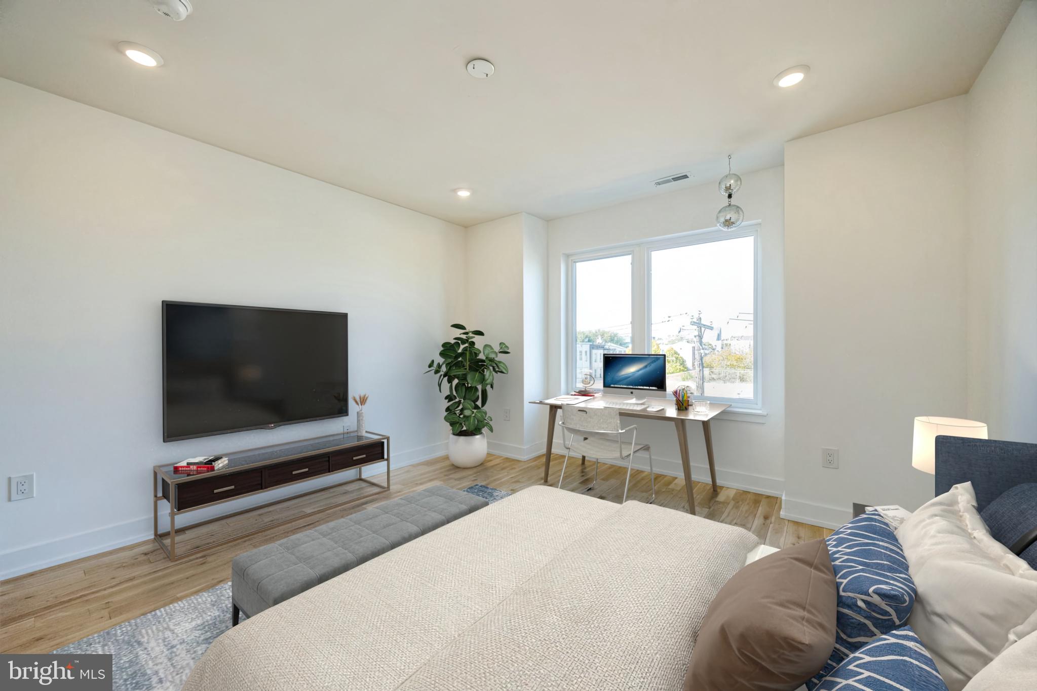 614 W MASTER STREET 2