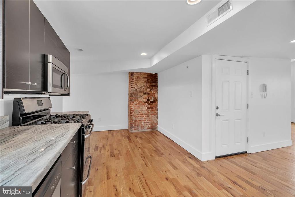 1014 N 4TH STREET