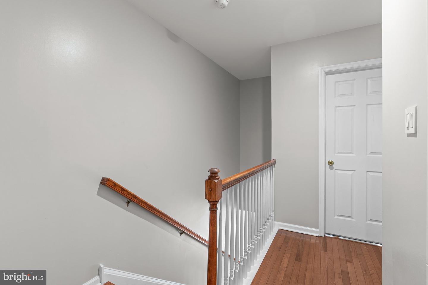 3306 Fairdale Rd