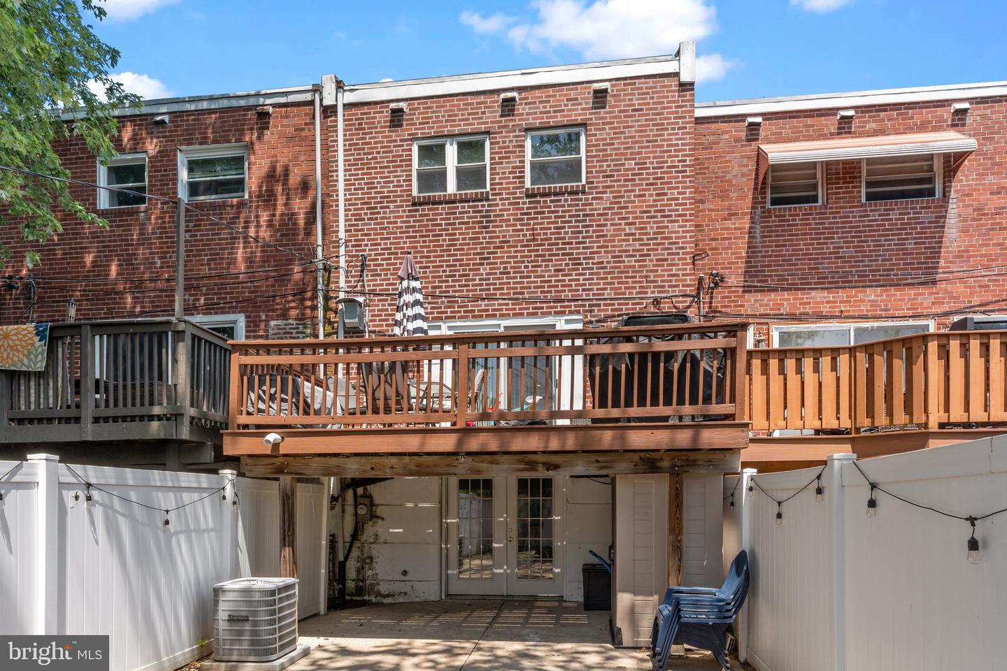3306 Fairdale Rd