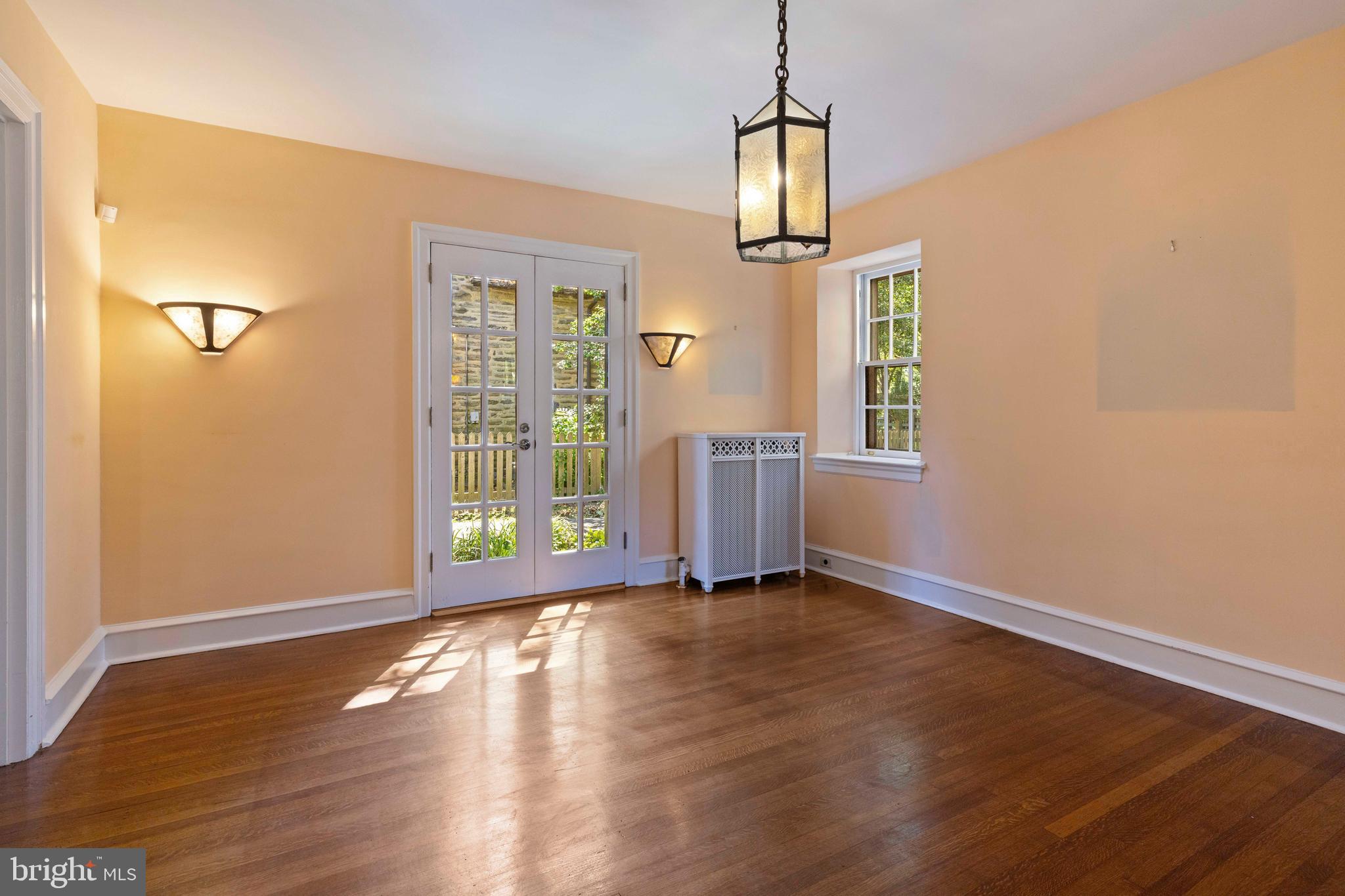 7206 MCCALLUM STREET