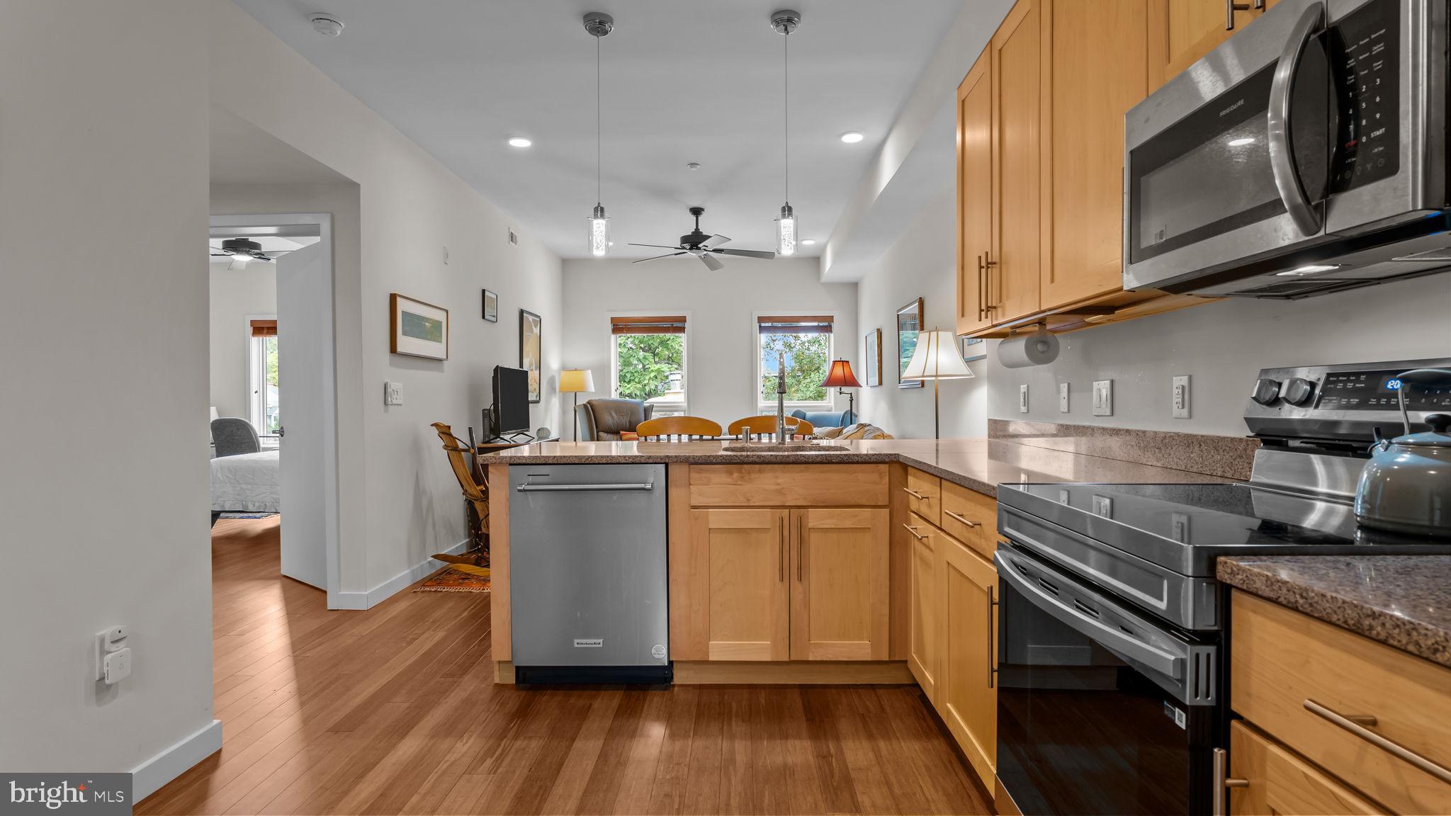 520 CARPENTER LANE 28 3B