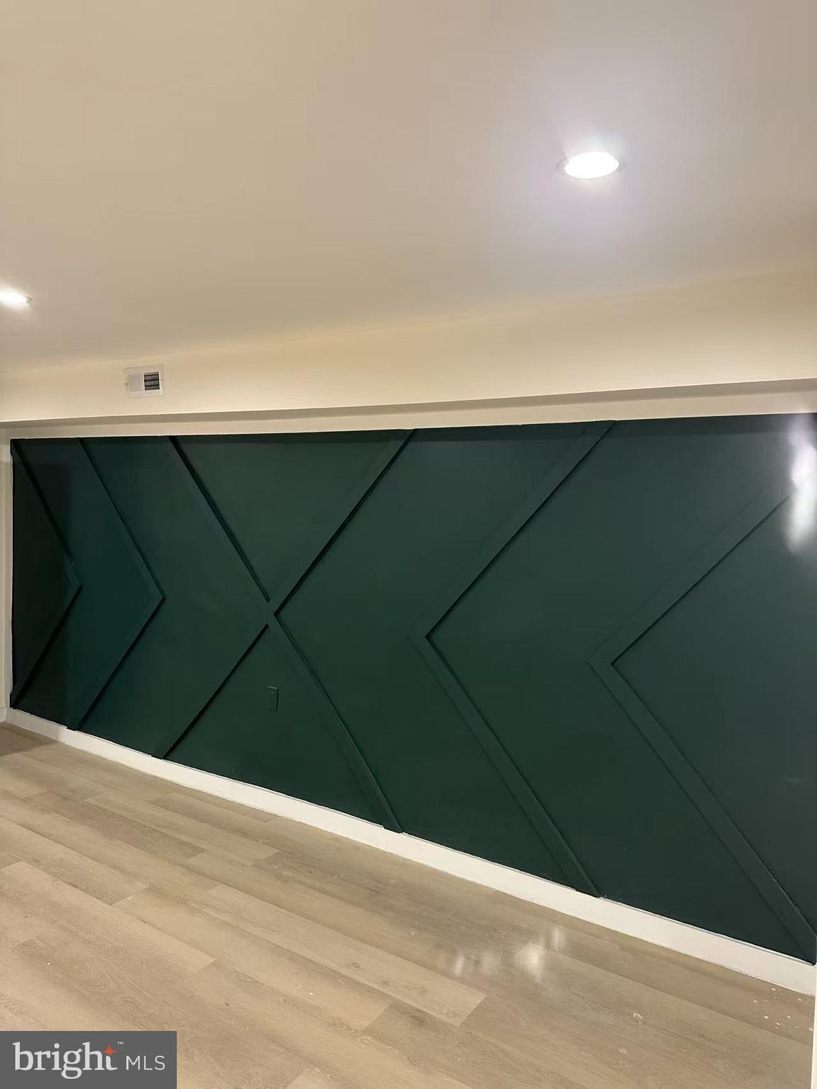 8016 MICHENER AVENUE