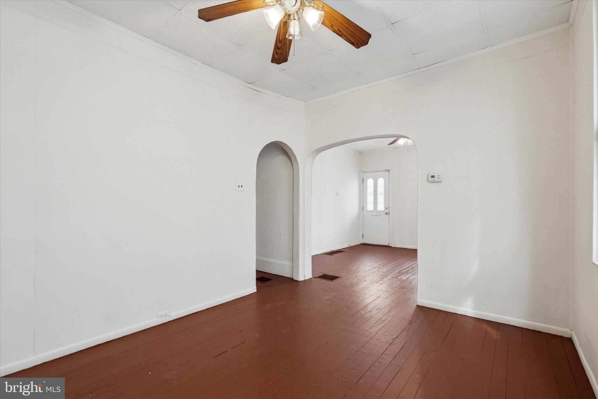 4513 E STILES STREET