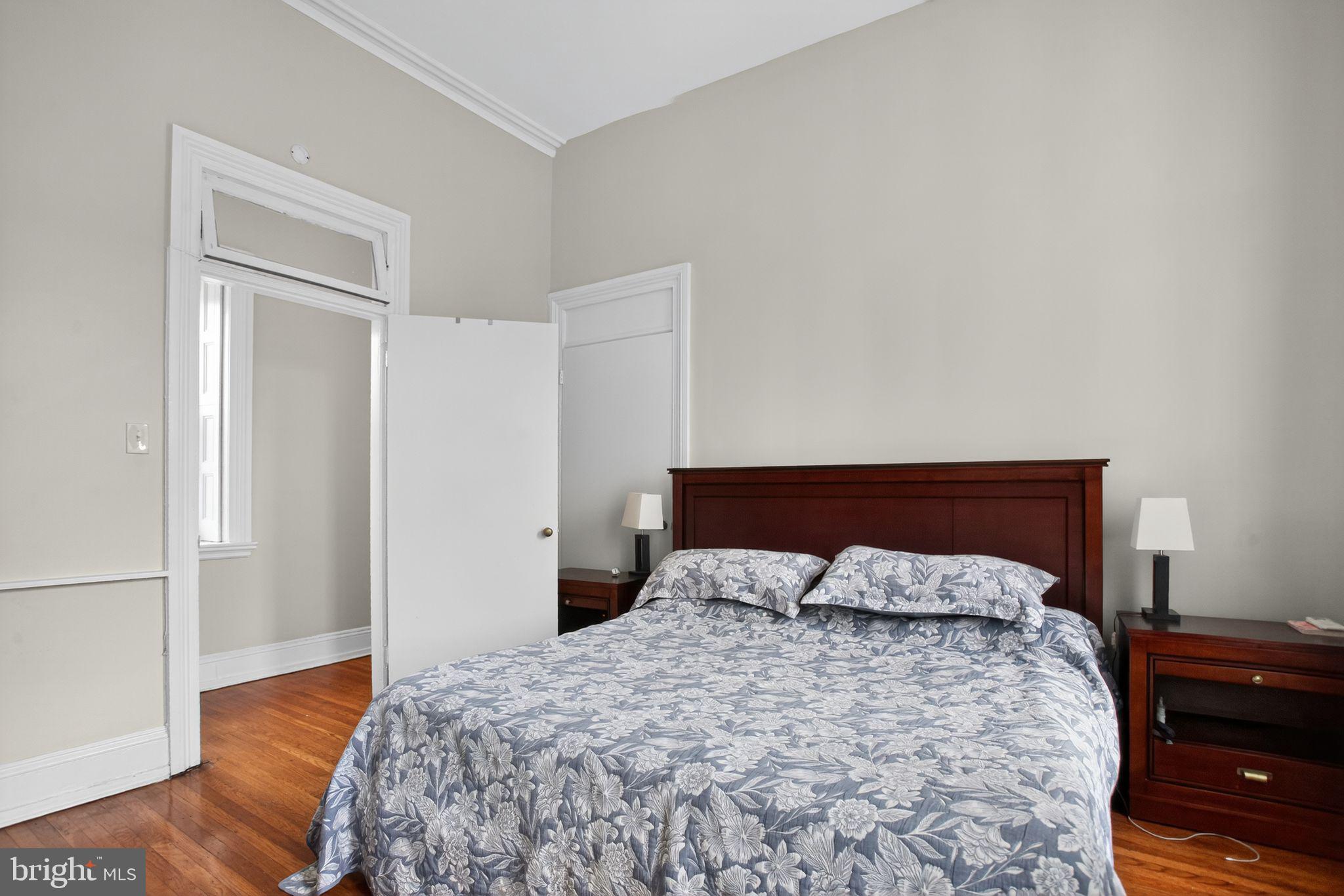 225 W TULPEHOCKEN STREET 2R