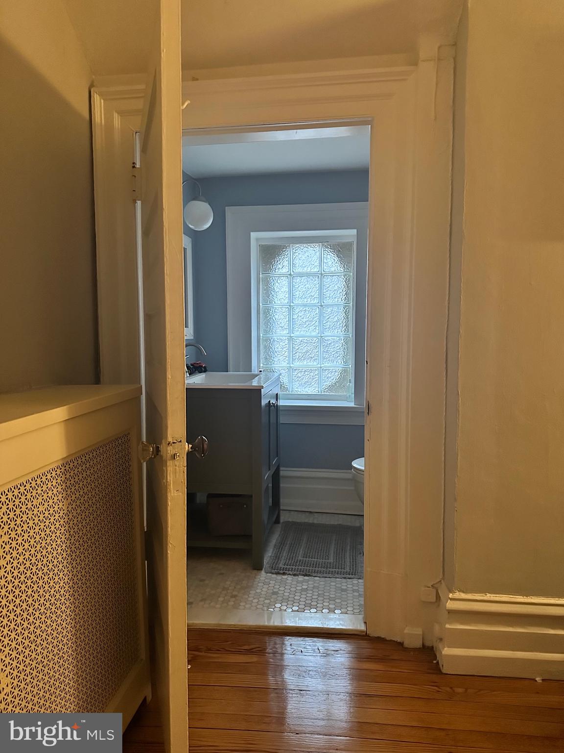 111 E GORGAS LANE 1
