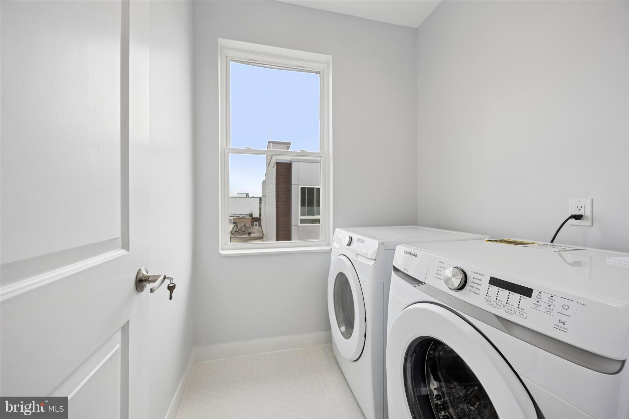 2220 E HAROLD STREET