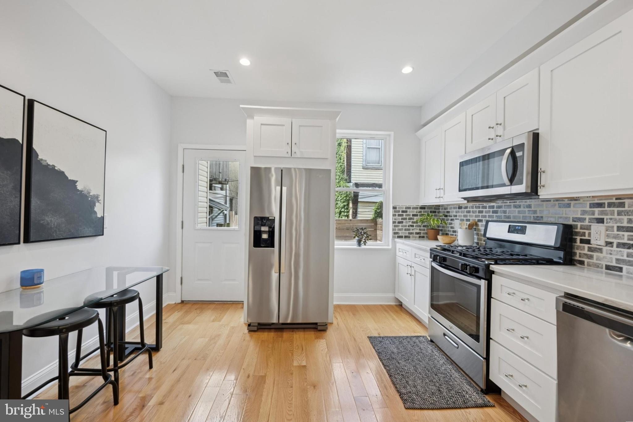 2220 E HAROLD STREET