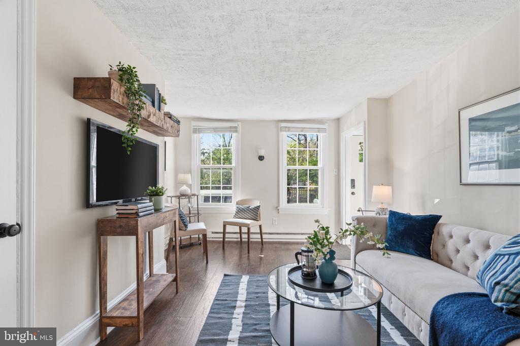 150 W PRICE STREET