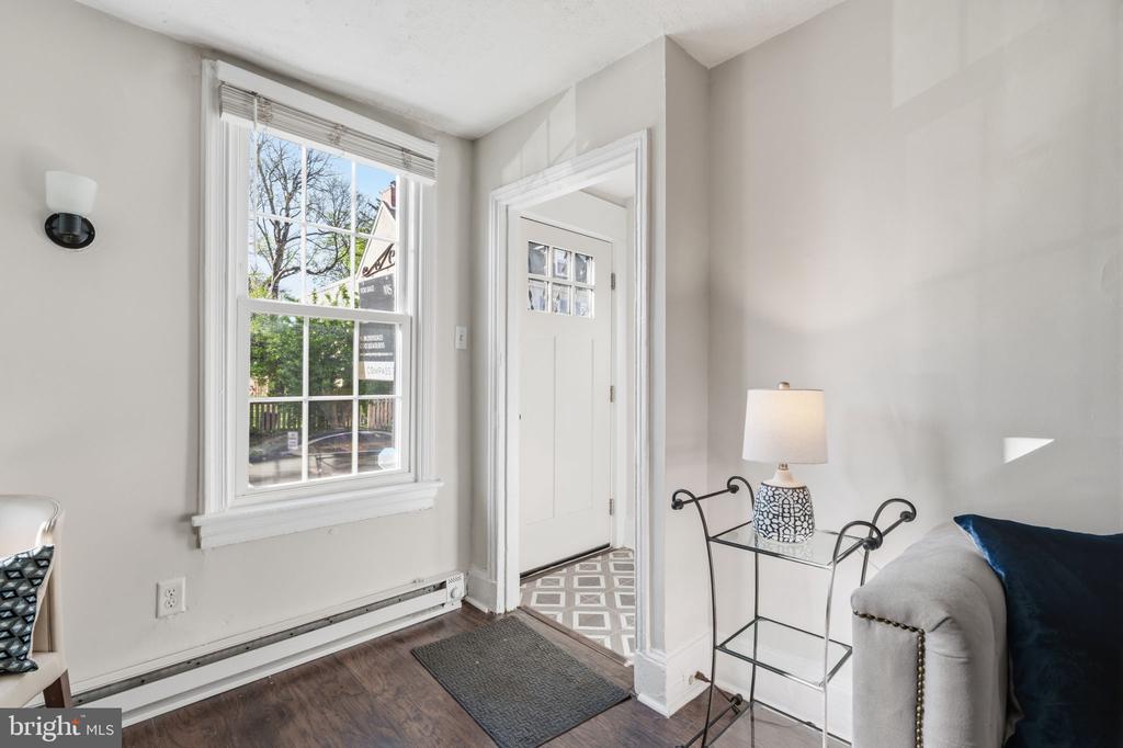 150 W PRICE STREET