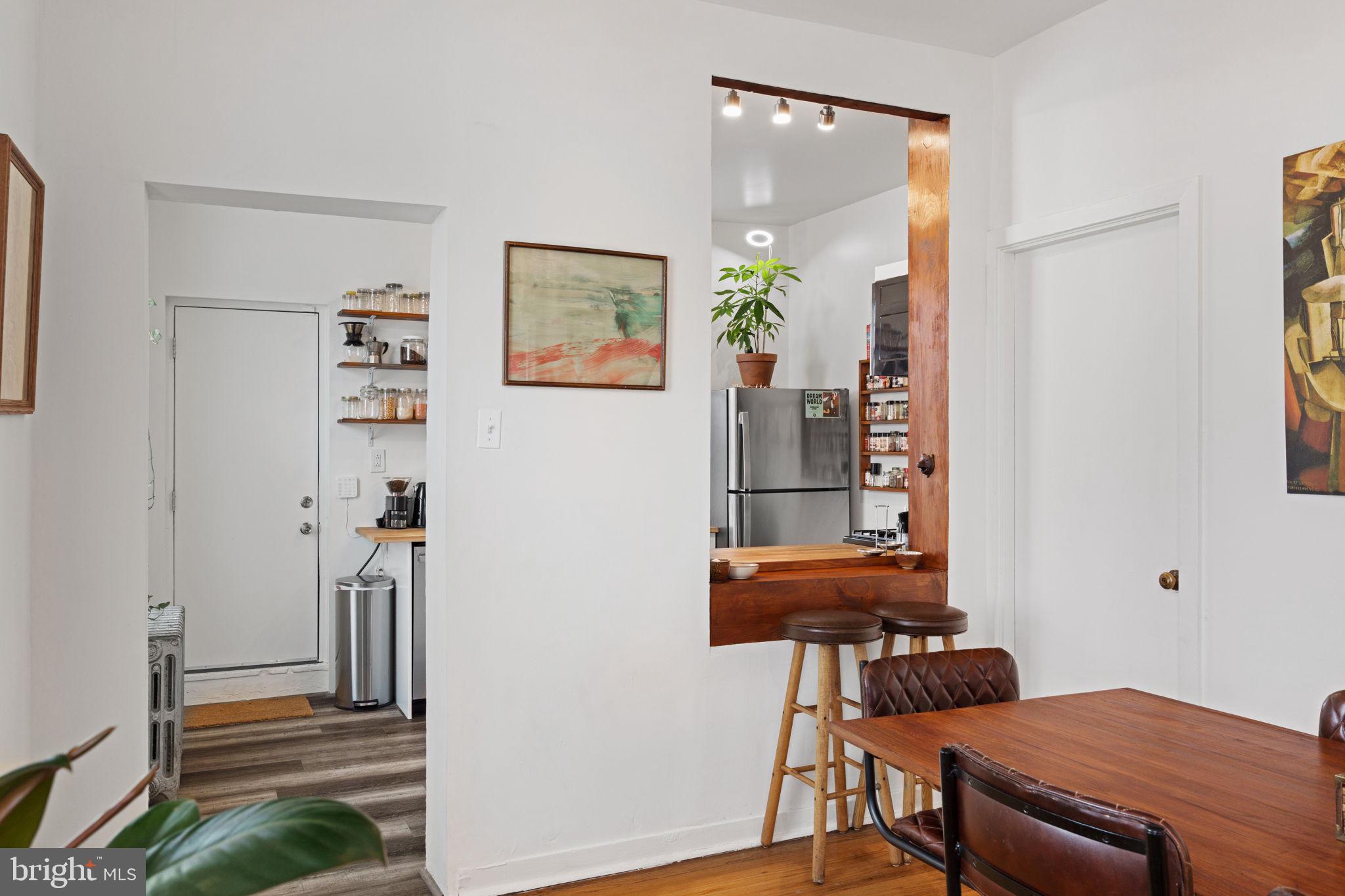 1463 N 30TH STREET