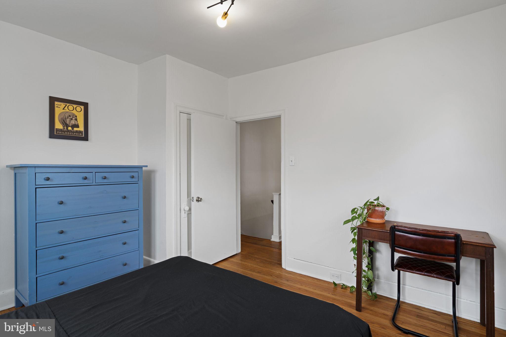 1463 N 30TH STREET