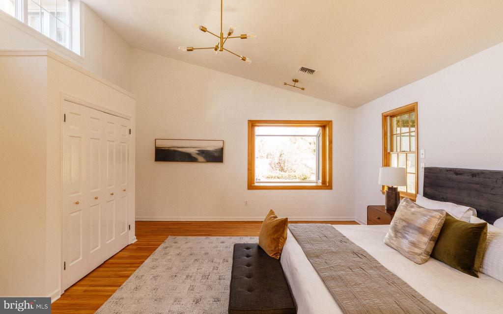 3010 FOXX LANE