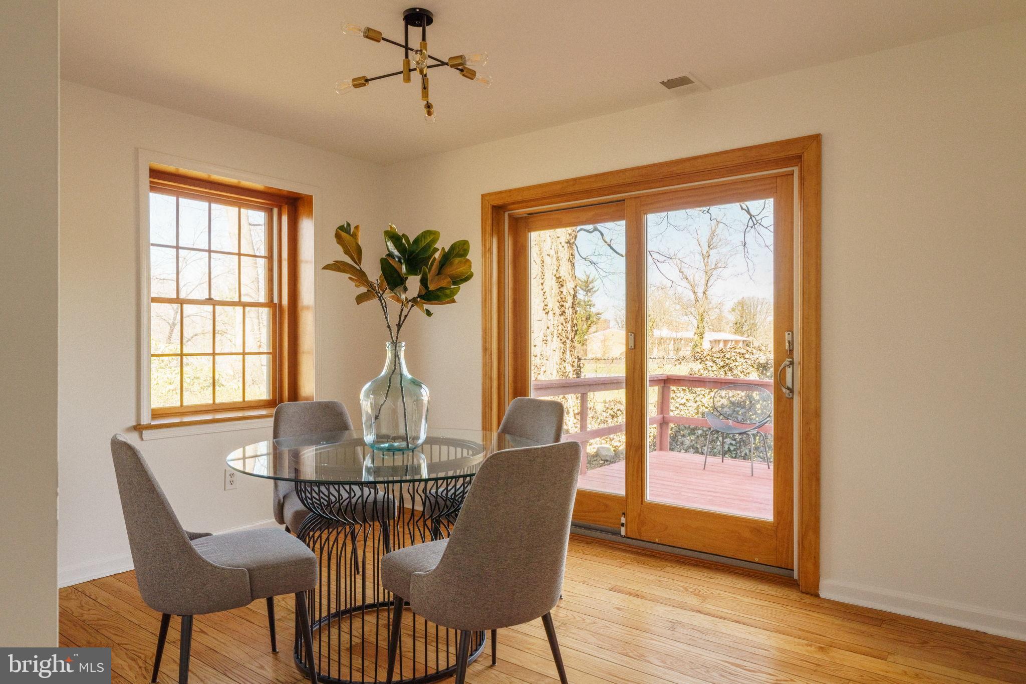 3010 FOXX LANE
