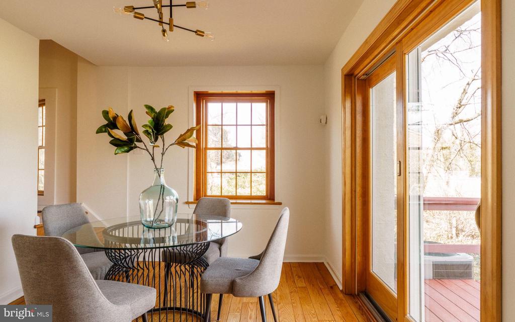 3010 FOXX LANE