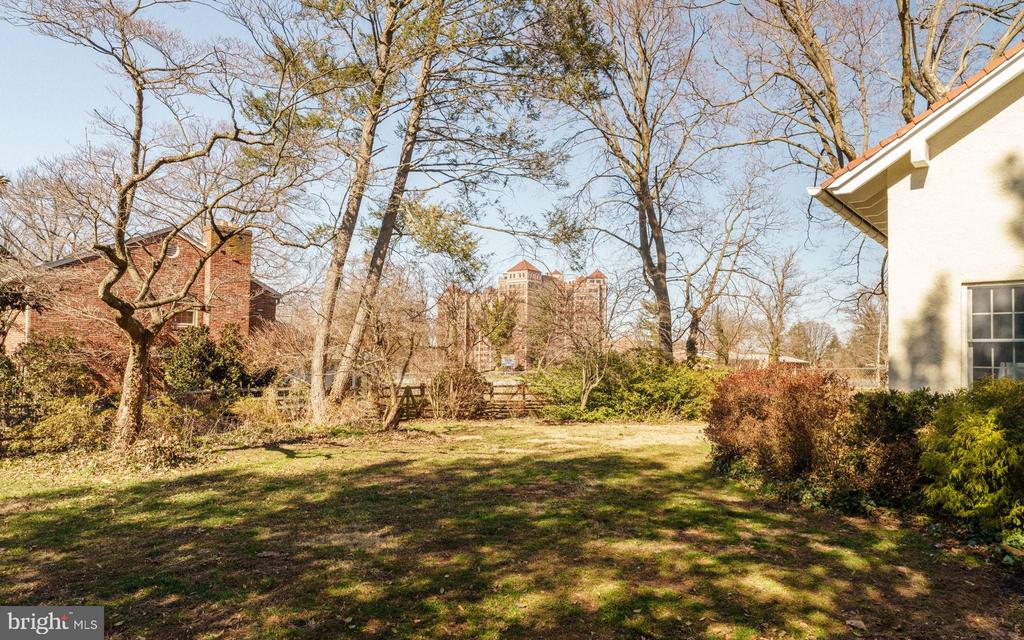 3010 FOXX LANE