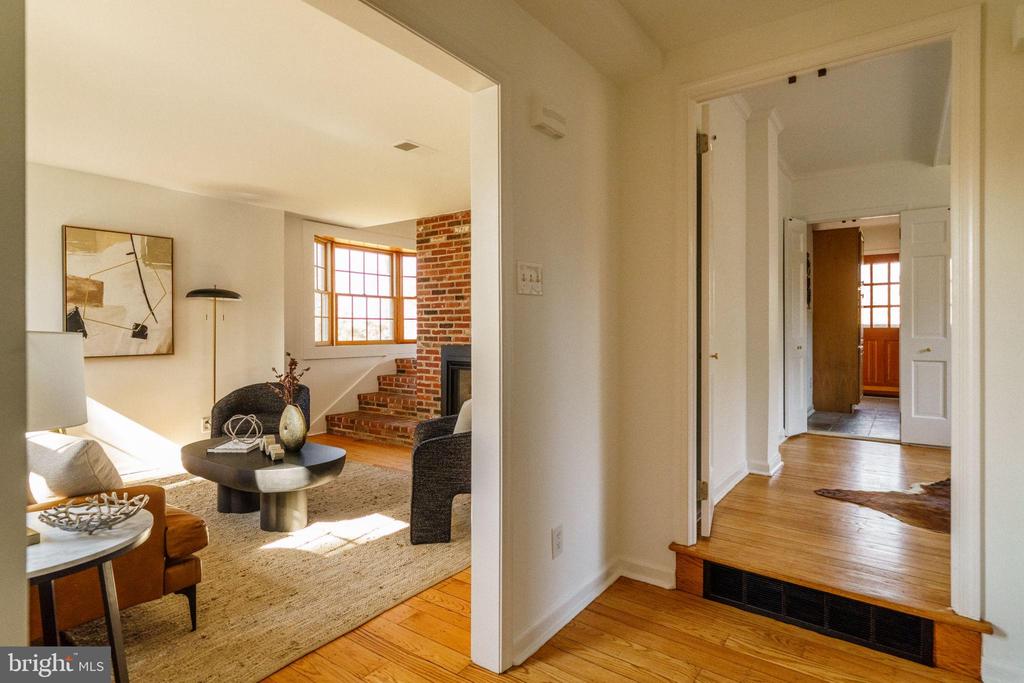 3010 FOXX LANE